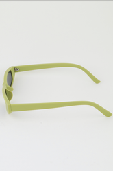 Chic-Wide Sunglasses