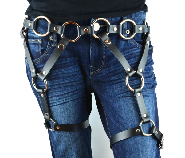 O-Ring Black Leather Belt with Double 2 Ring Leg Harness