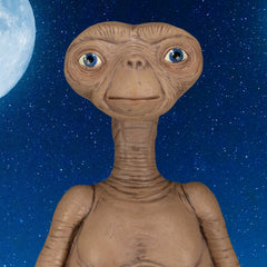 E.T. The Extraterrestrial: 12" E.T. Replica Foam Figure