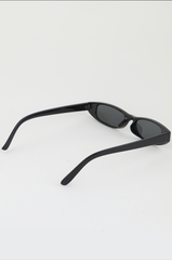 Chic-Wide Sunglasses