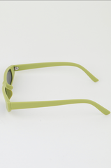 Chic-Wide Sunglasses