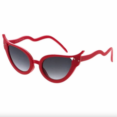 Vintage Medium Sized Cat Eye Sunglasses