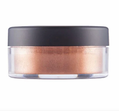 Danessa Myricks Enlight Illuminating Powder