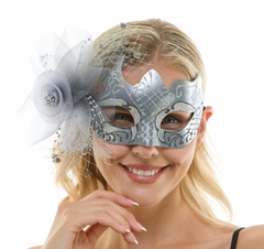 Martina Veil Fascinator Mask