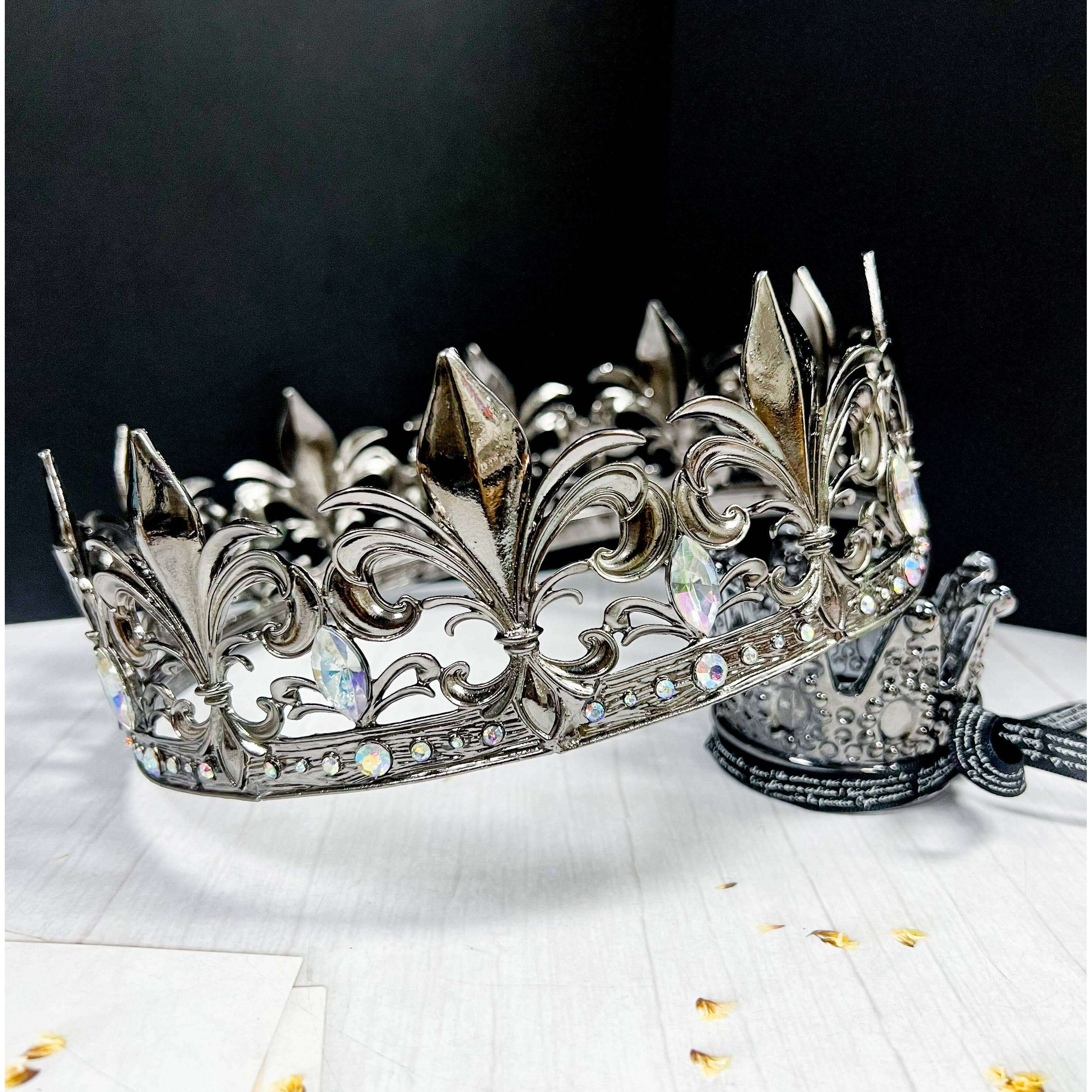 Antique Fleur De Lis Prince Crown