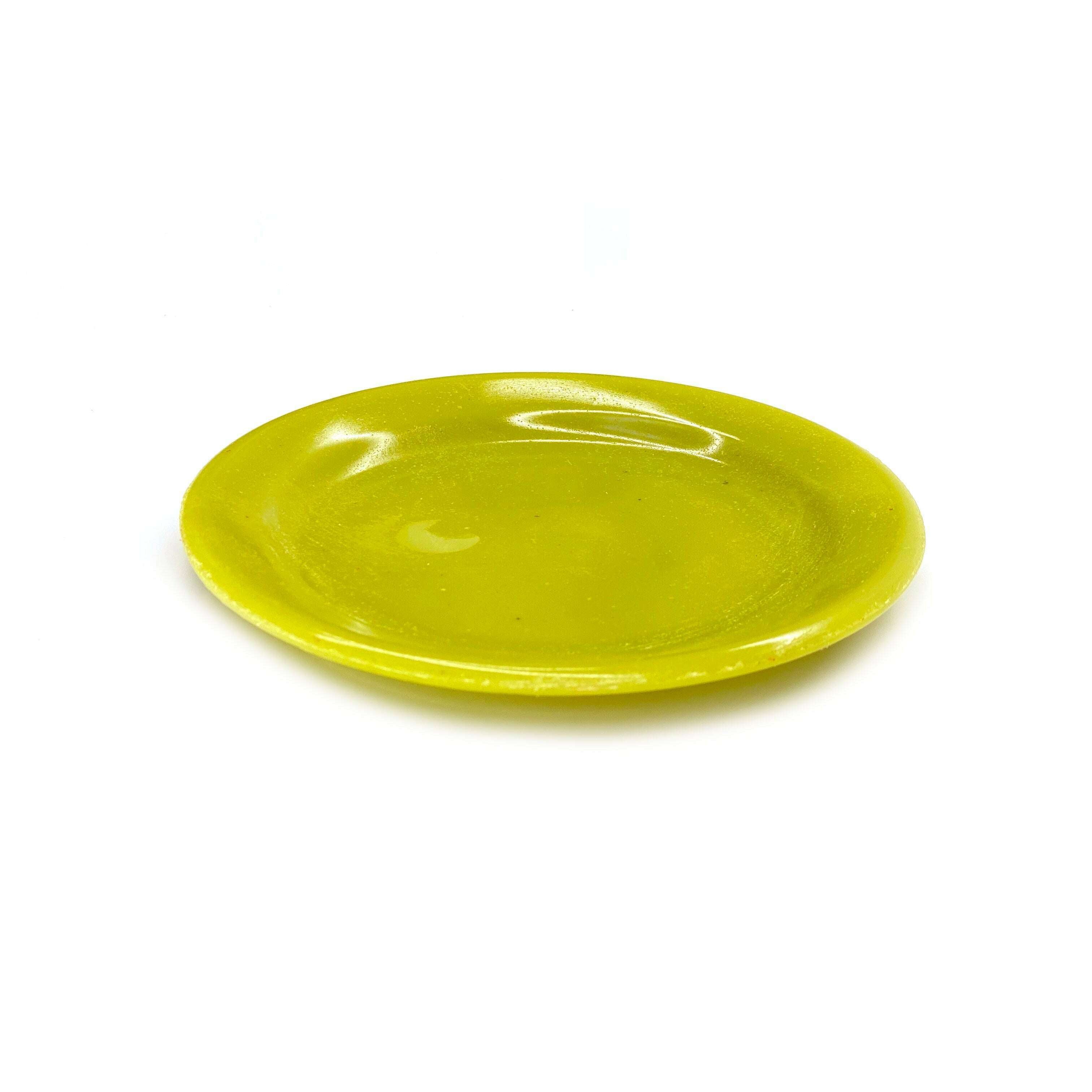 Breakaway Small Dinner Plate Prop