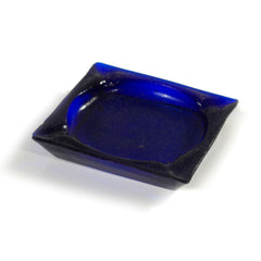 Breakaway Square Ash Tray