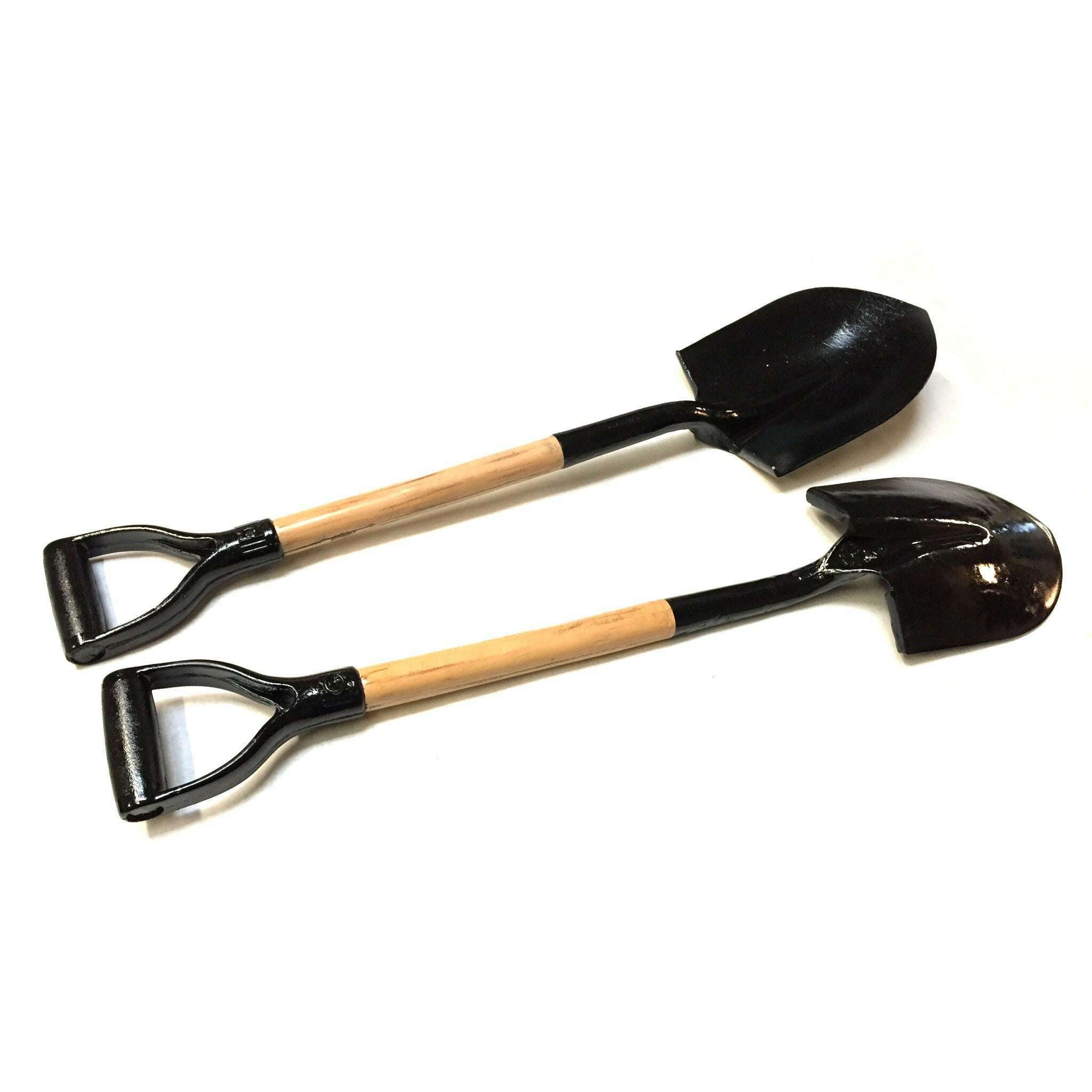 D-handle Short Round Point Shovel Prop