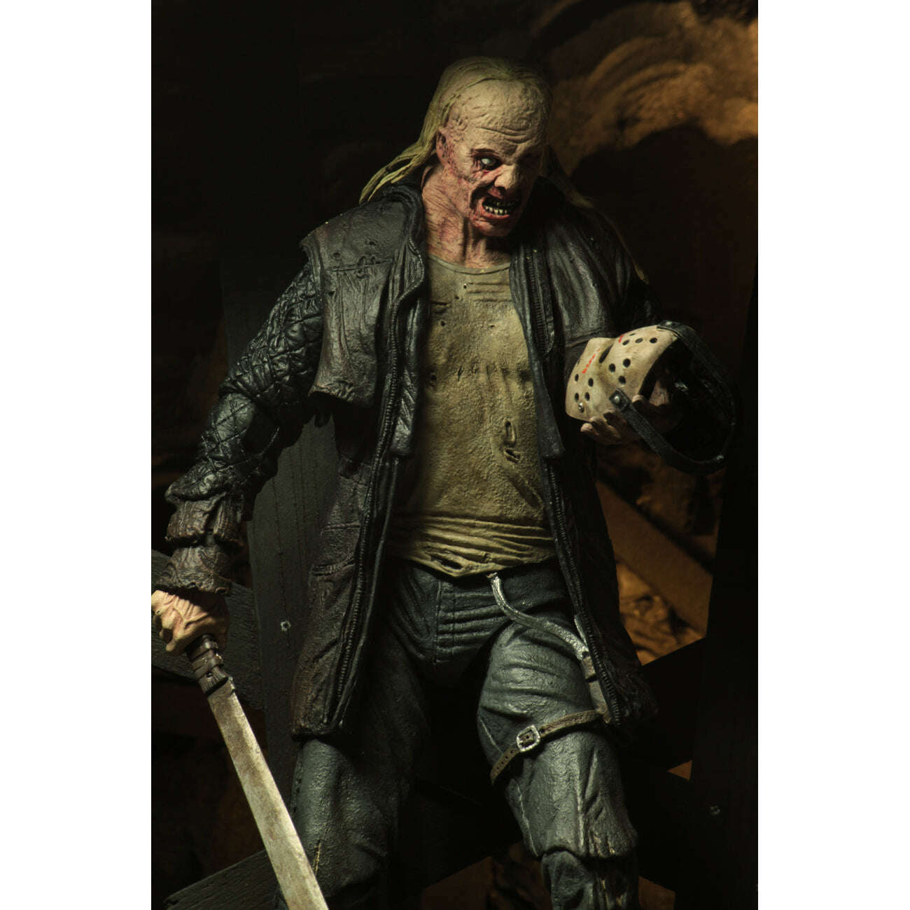 Friday The 13th(2009): 7" Ultimate Jason Collectible Action Figure