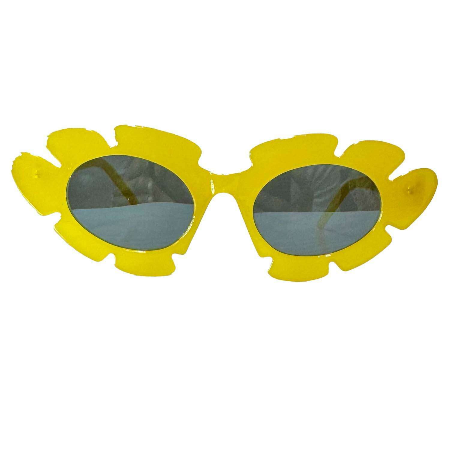 Funky Flower Shaped Sunglasses