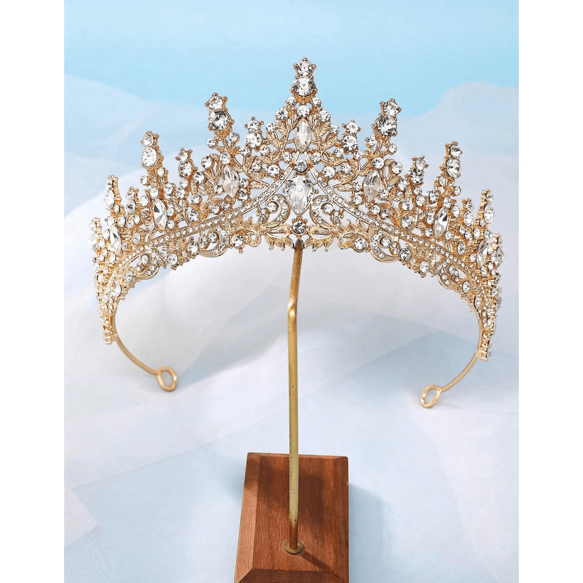 Gold and Silver Points Crown