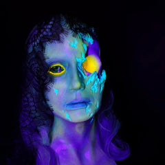 Ghost Girl Zoe Blacklight Severed Head Prop