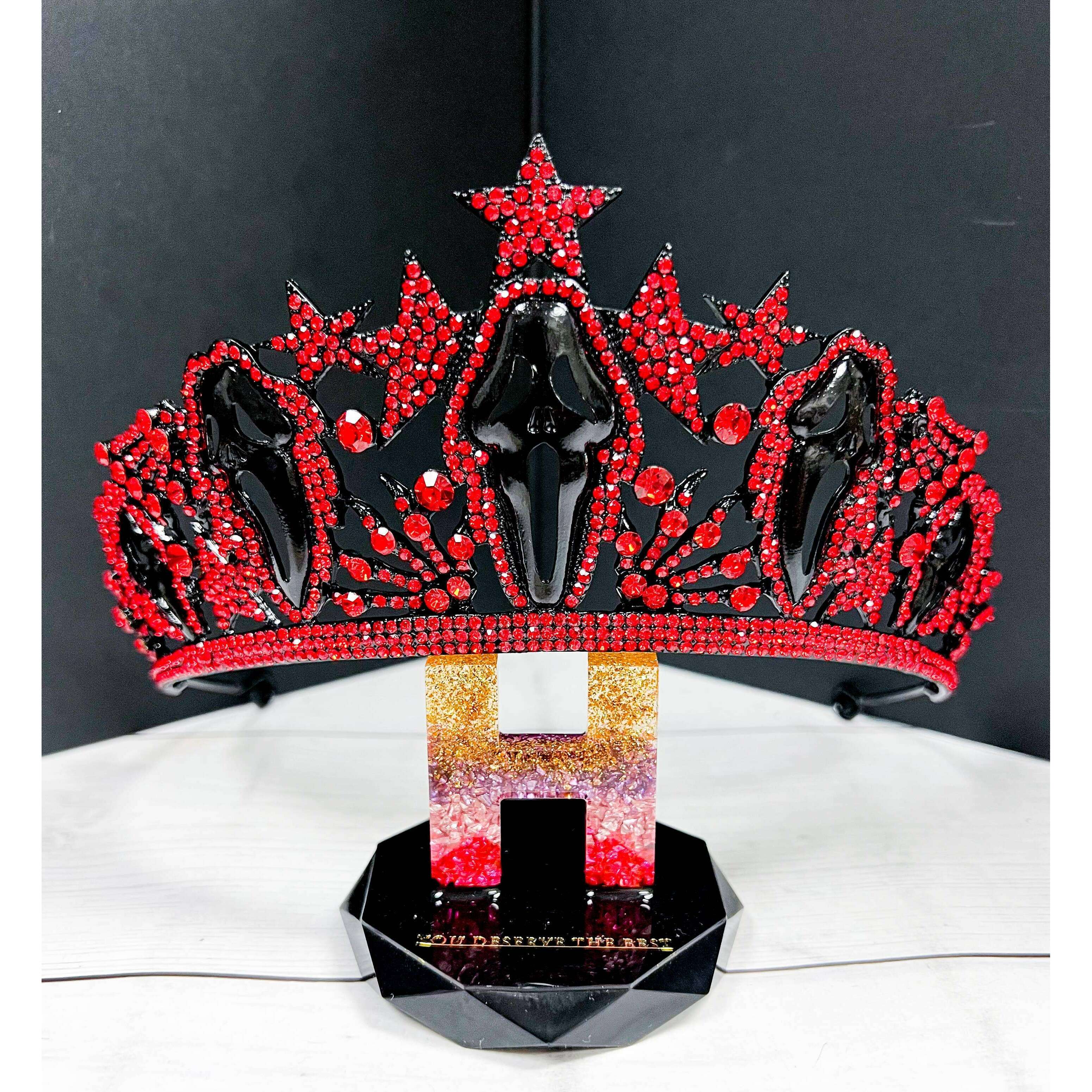 Red Scream Queen Star Crown