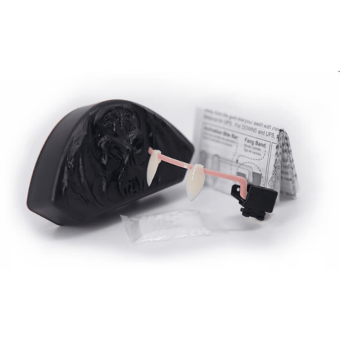 Retractable Fangs – AbracadabraNYC