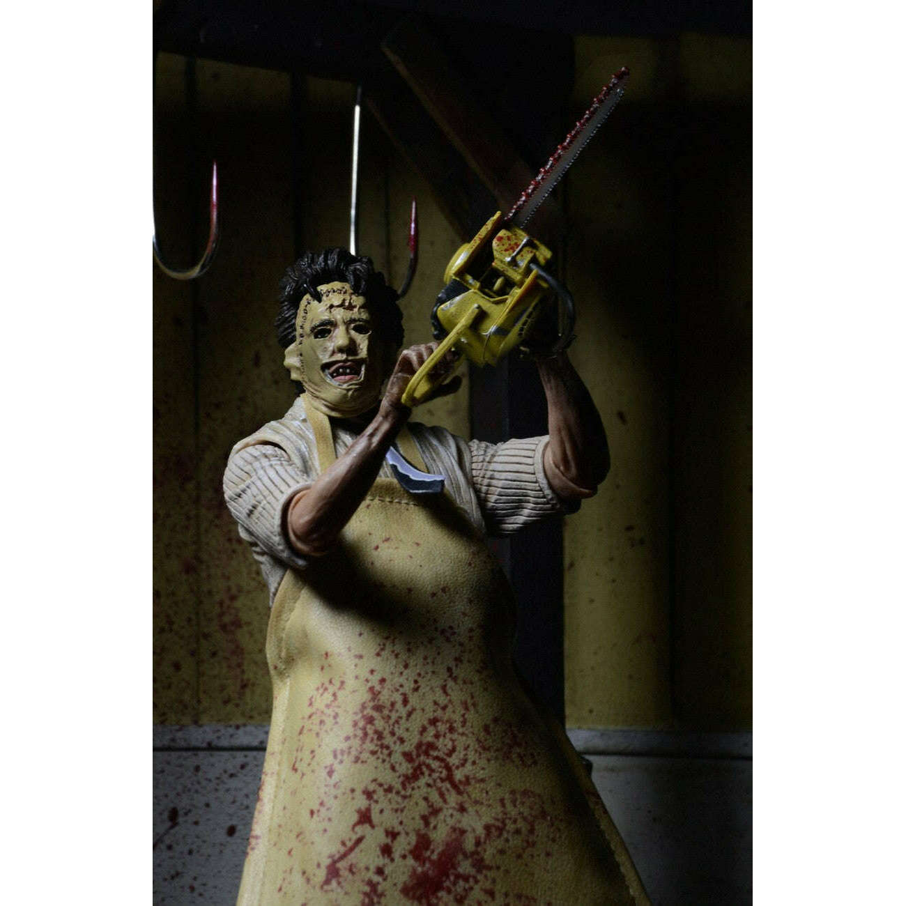 The Texas Chainsaw Massacre (1974): 7" Ultimate Leatherface Collectible Action Figure