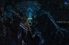 Aliens: 40th Anniversary Alien Queen Ultra Deluxe Boxed Figure