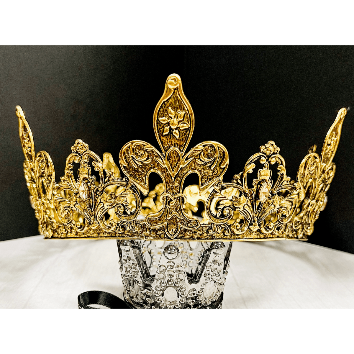 Vintage Royal King Crown