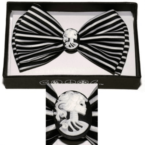 Black and White Stripe Cameo Pendant Bow Tie