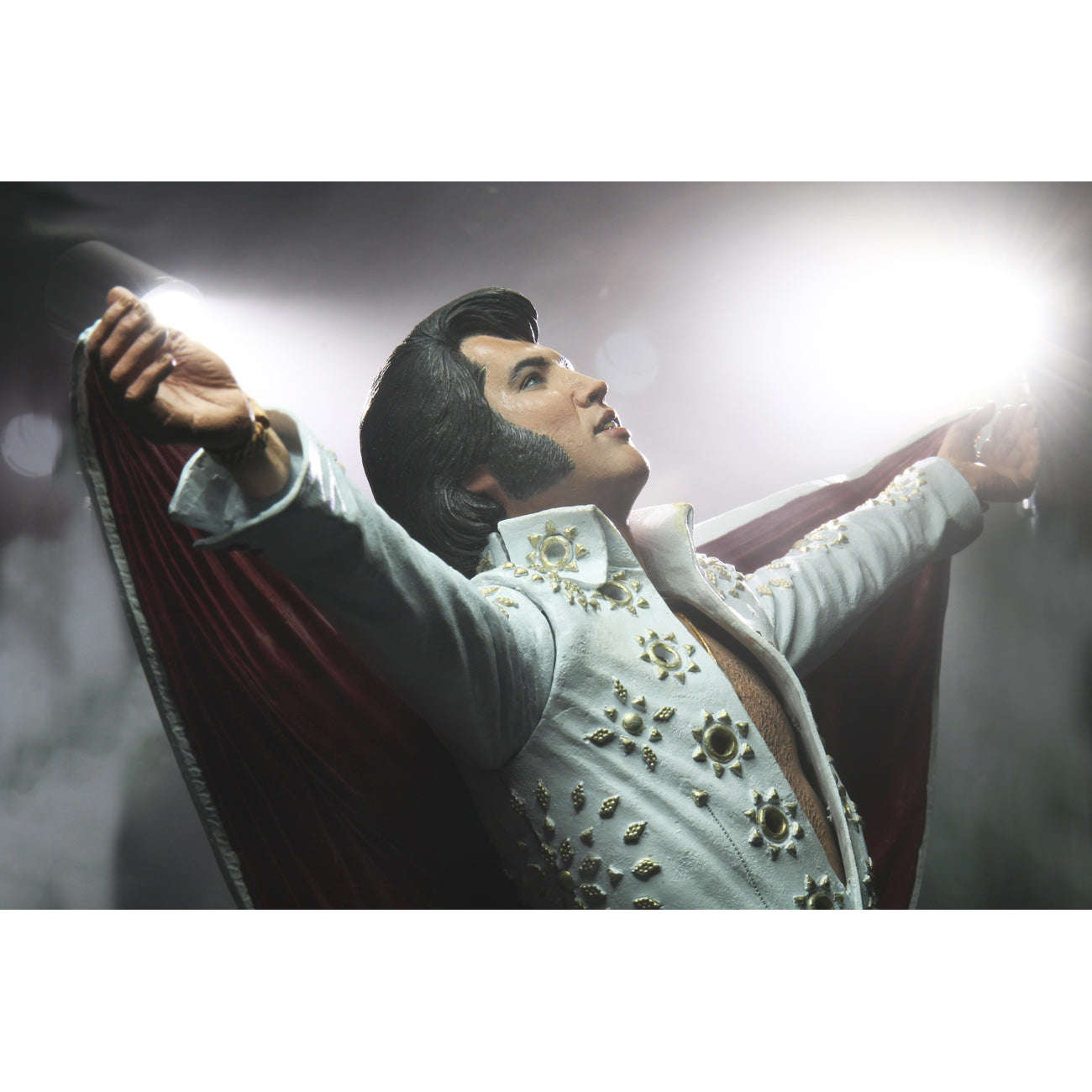 Elvis Presley: Live in ’72 7” Scale Collectible Action Figure