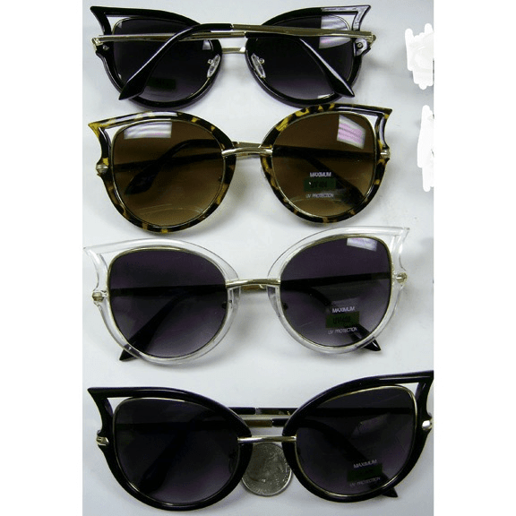 Metal and Plastic Framed Sunglasses