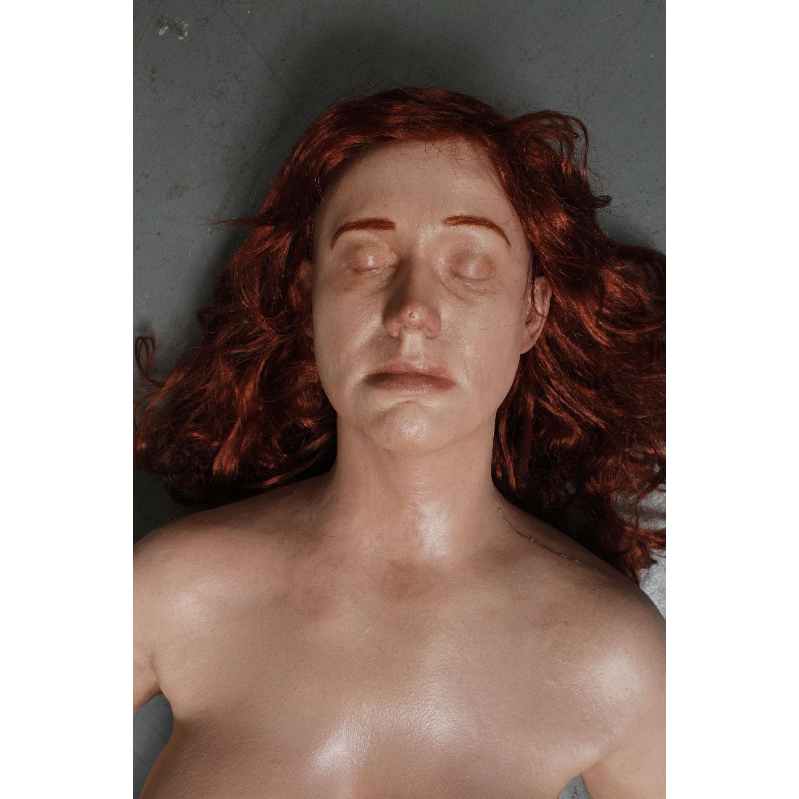 Jessica Full Female Corpse Body in Pale